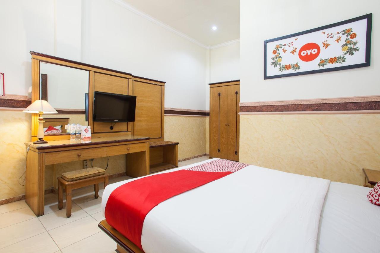 Bromo View Hotel Probolinggo Esterno foto