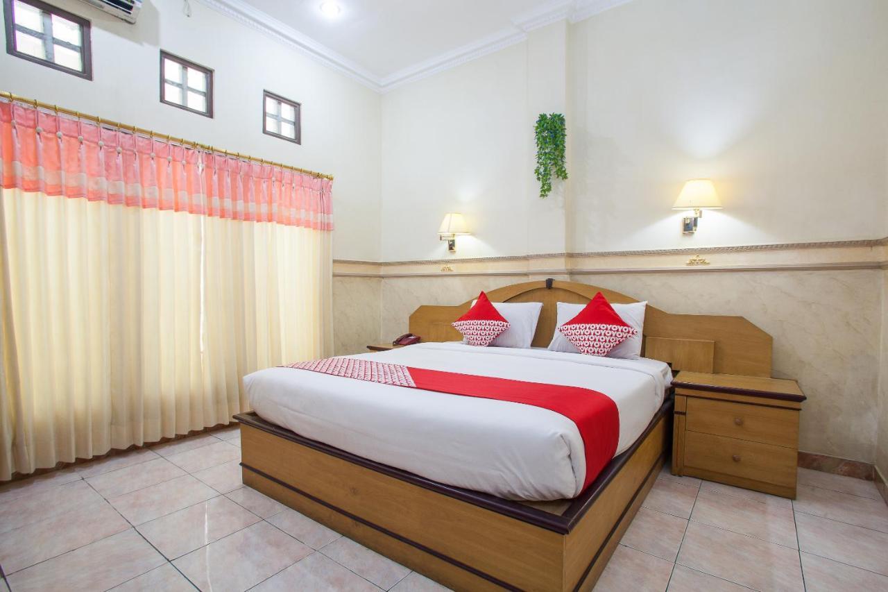 Bromo View Hotel Probolinggo Esterno foto