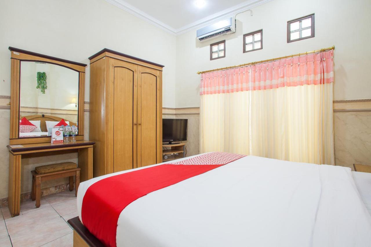 Bromo View Hotel Probolinggo Esterno foto